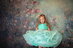 New "Fluttering Mint" -  Petal Length dress ( 4 Year - Petite 5 Year)